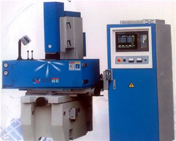 數控(kong)機床在使用前(qian)需要注意什麼(me)事項?