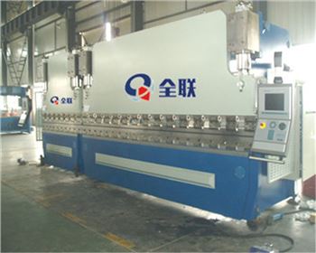 河南雙(shuāng)機聯動折(she)彎機